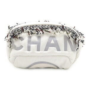 CHANEL White Pouch